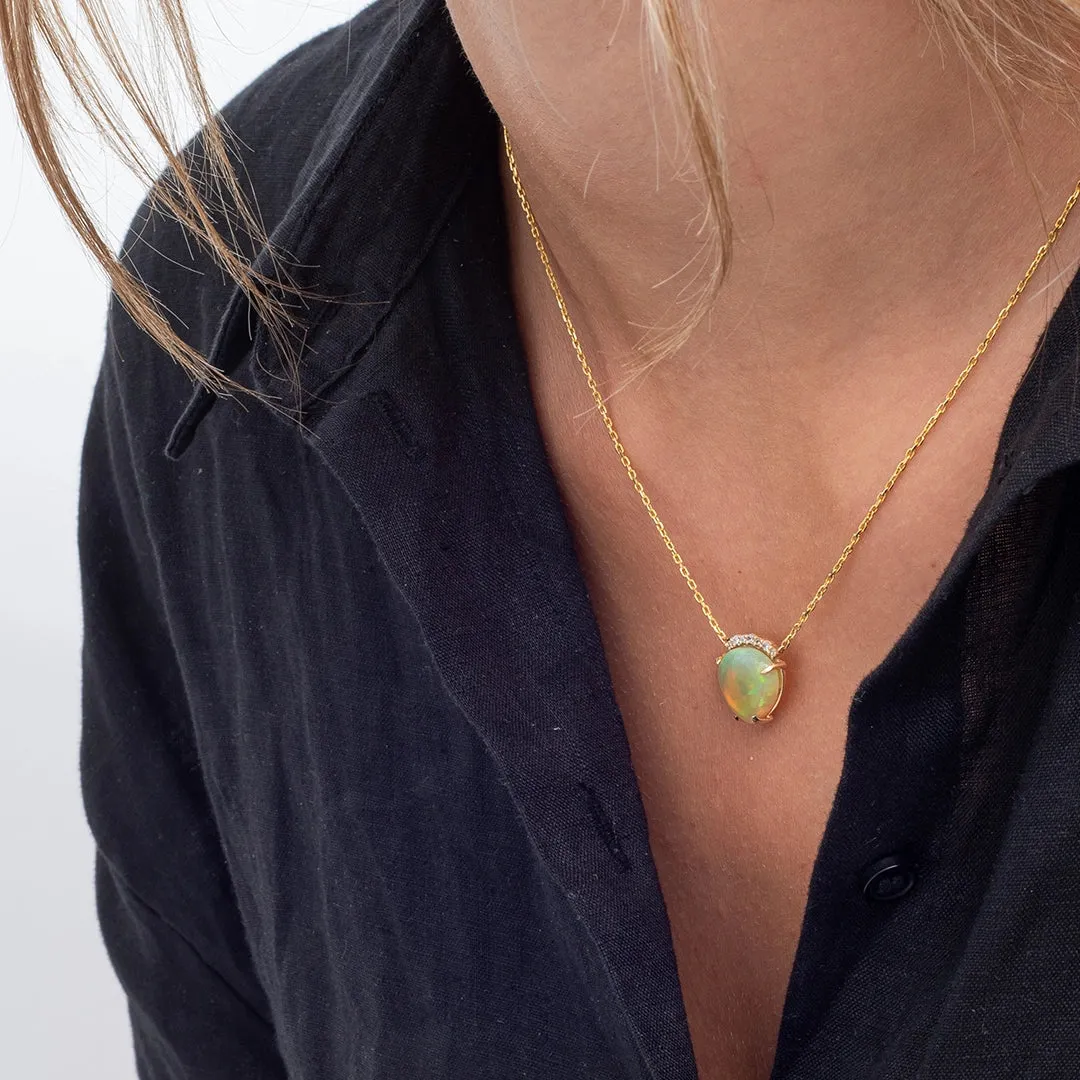 18K Gold Ethiopian Opal Diamond Necklace