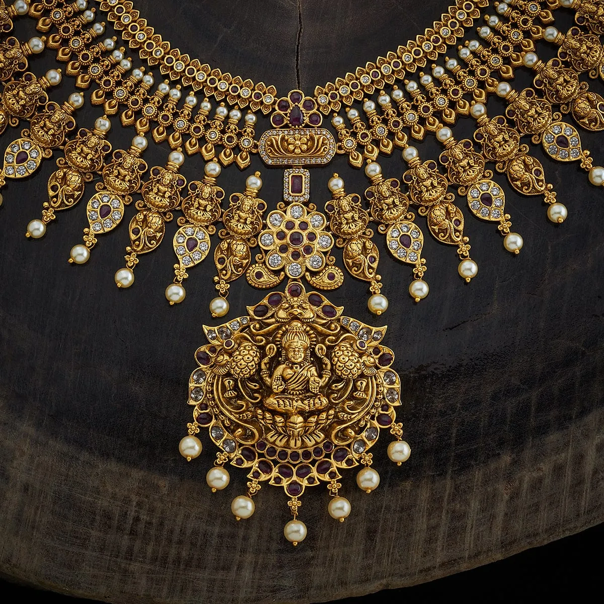 Antique Necklace 170411