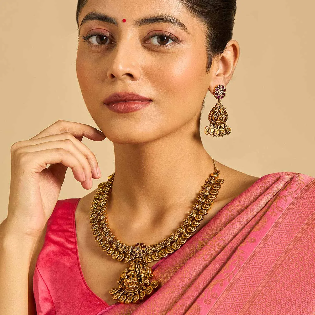Antique Necklace 173565