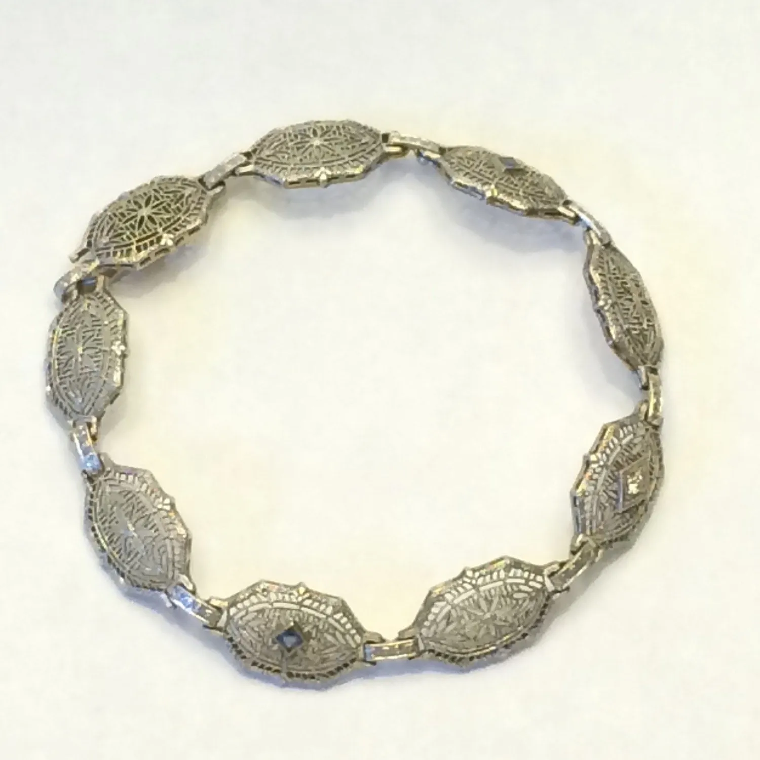 Art Deco Sapphire Diamond Bracelet in a 14k Gold Filigree Setting. Estate Jewelry. 1920s.