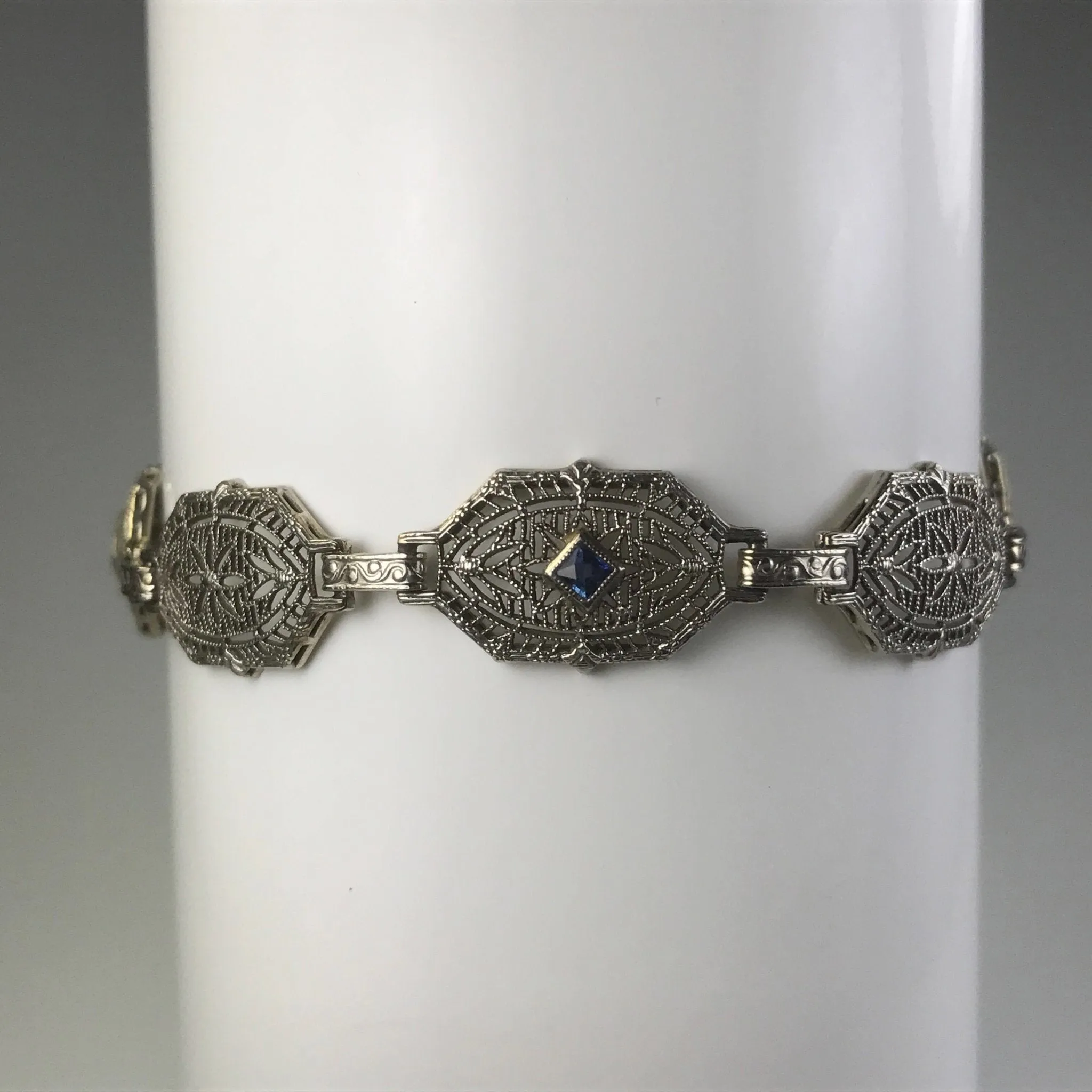 Art Deco Sapphire Diamond Bracelet in a 14k Gold Filigree Setting. Estate Jewelry. 1920s.
