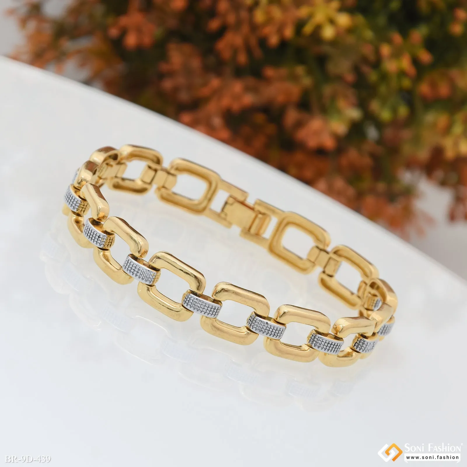 Best Quality Golden & Silver Color Bracelet for Men - Style D439