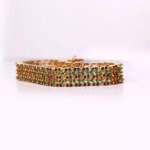 Bracelet in Blue Onyx with Jade