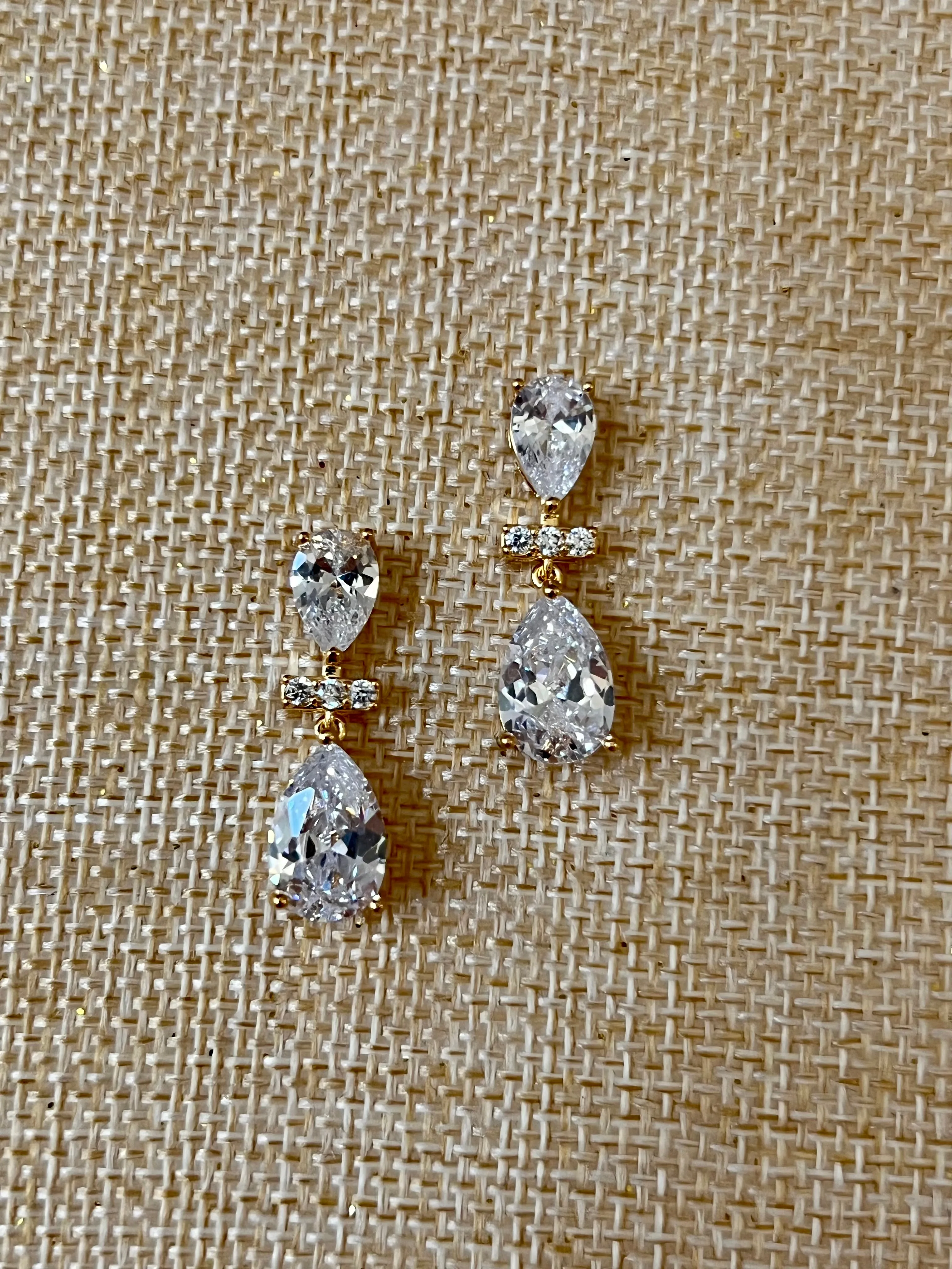 Bridal Earrings, Drop Small Zirconia Wedding Earring, Quince Earring