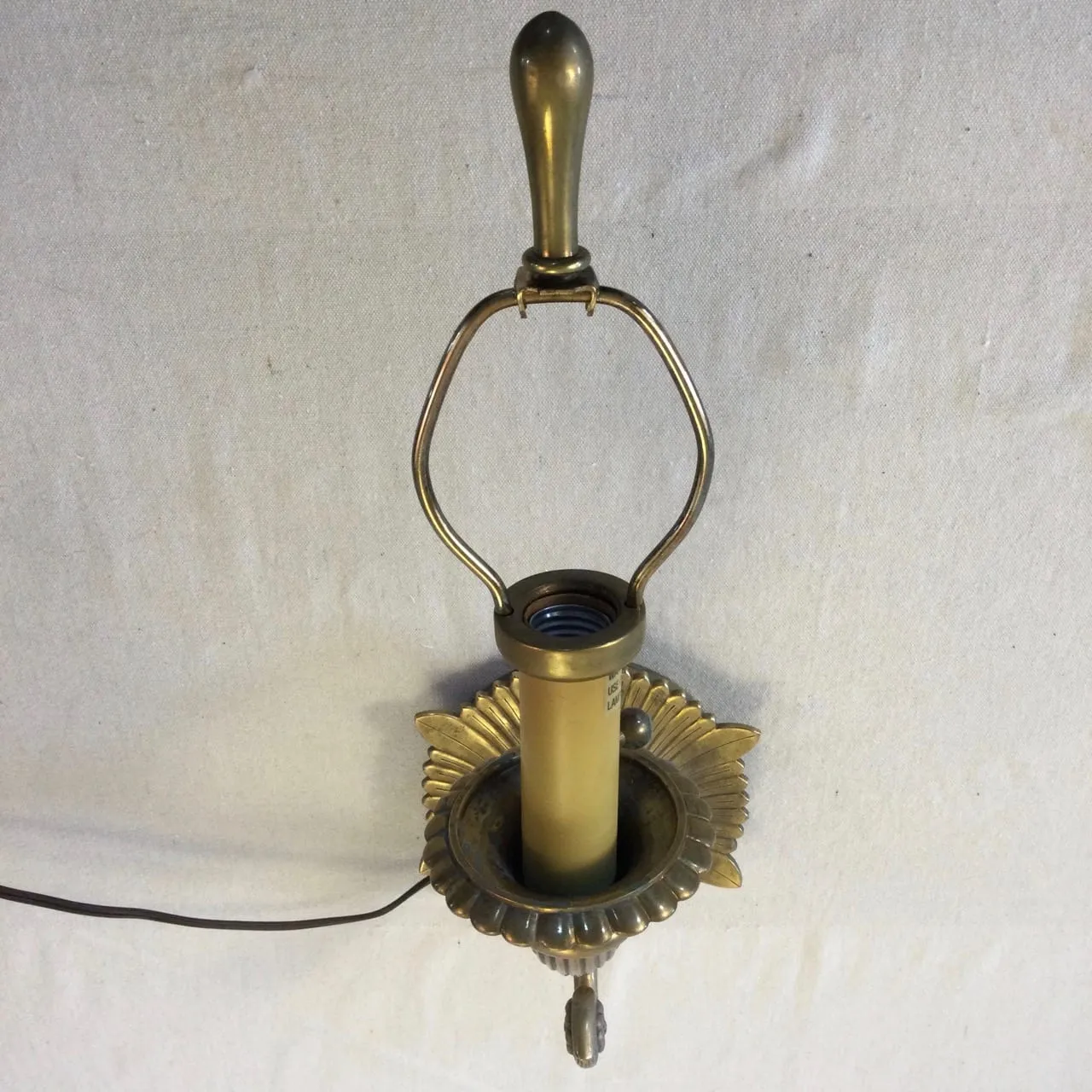 Chapman Manufacturing Co. Solid Brass Wall Light Sconce, Vintage