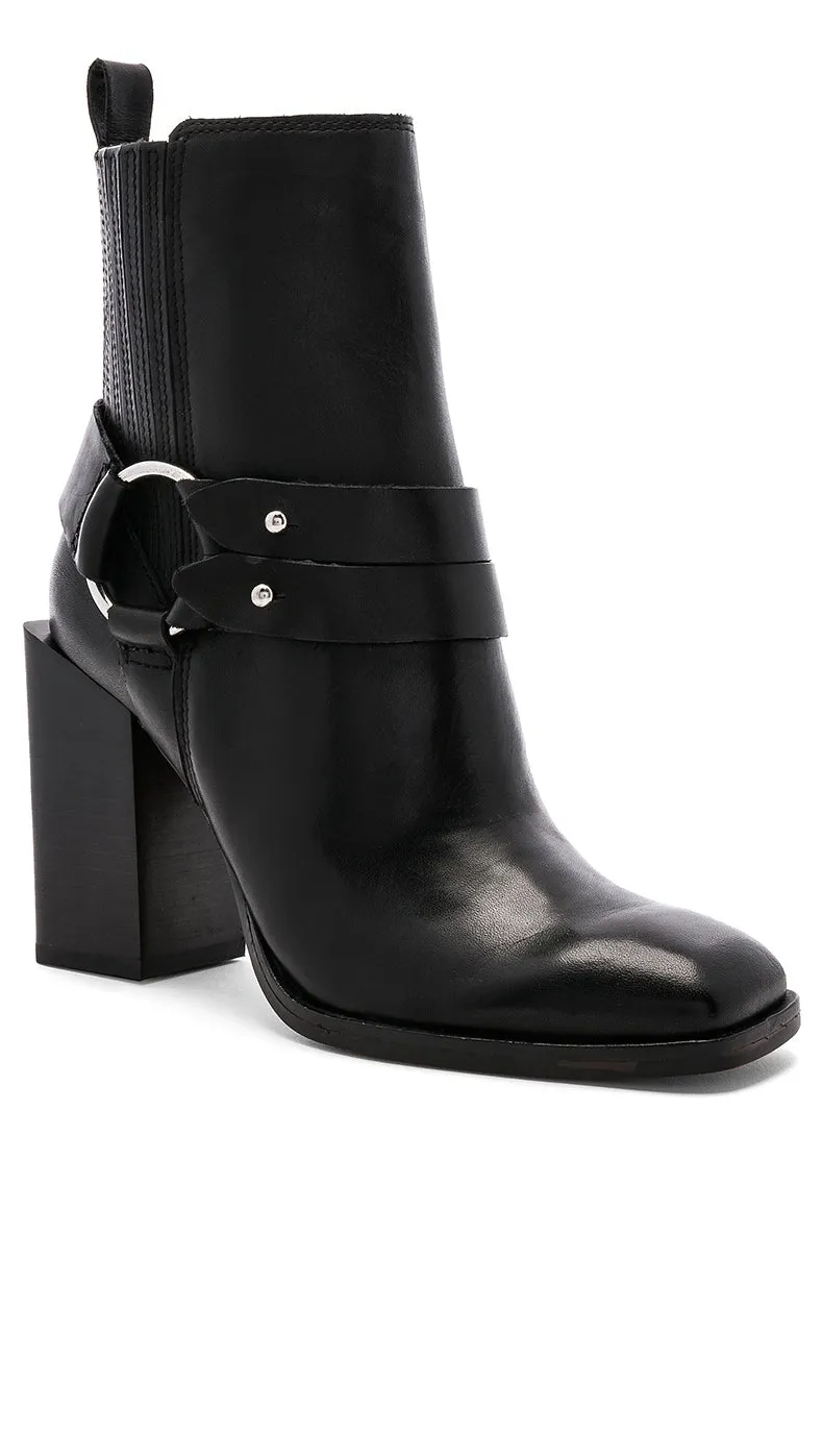 Dolce Vita Isara Bootie Black