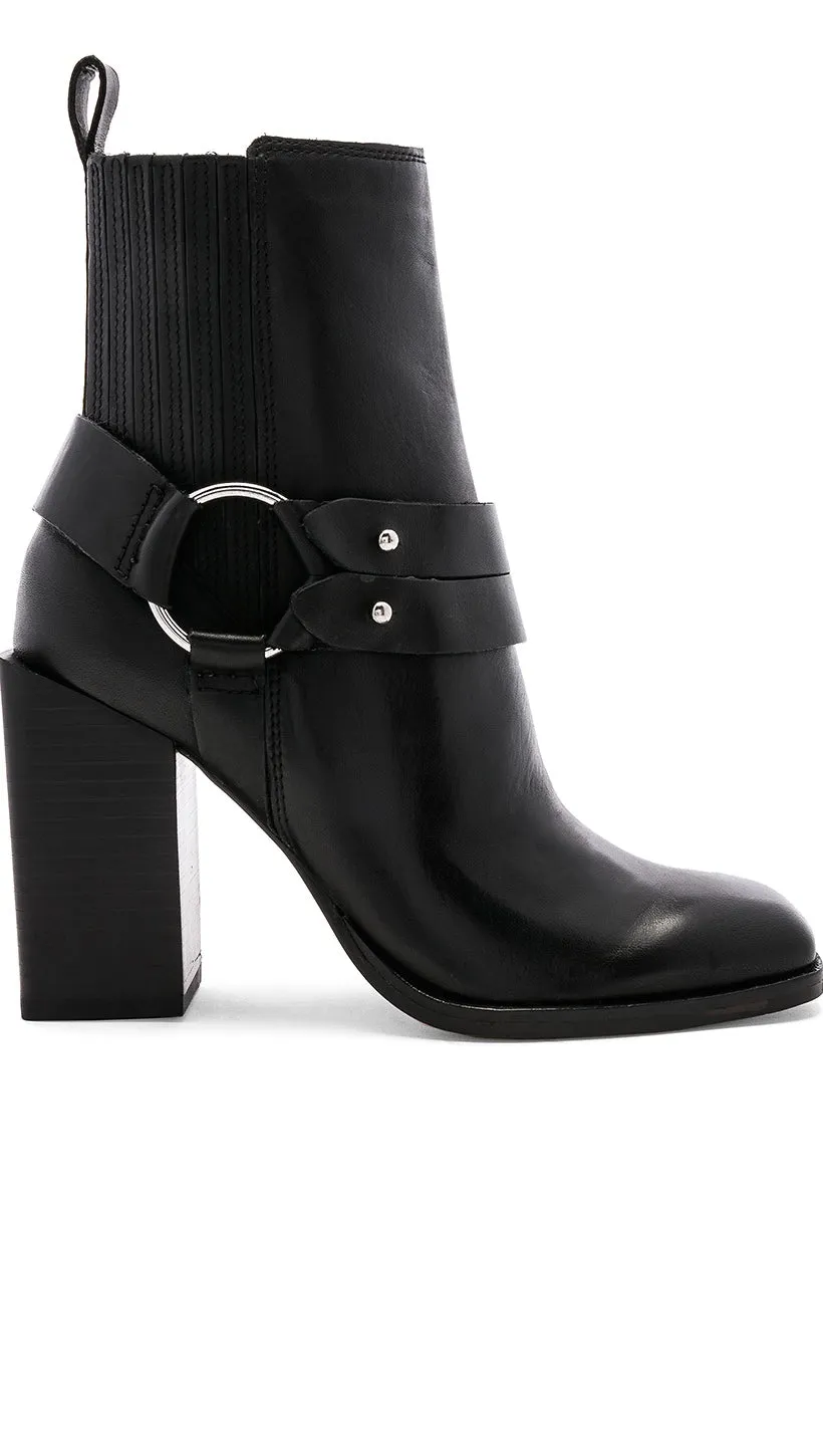 Dolce Vita Isara Bootie Black