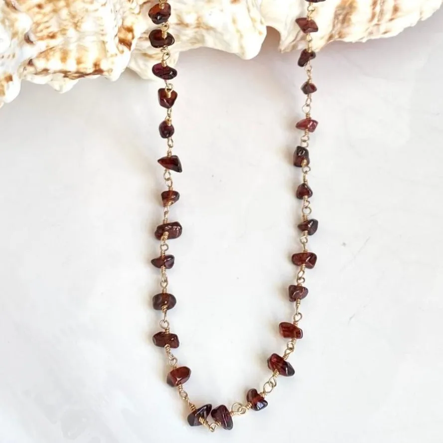 Garnet Chip Necklace - Scarlet
