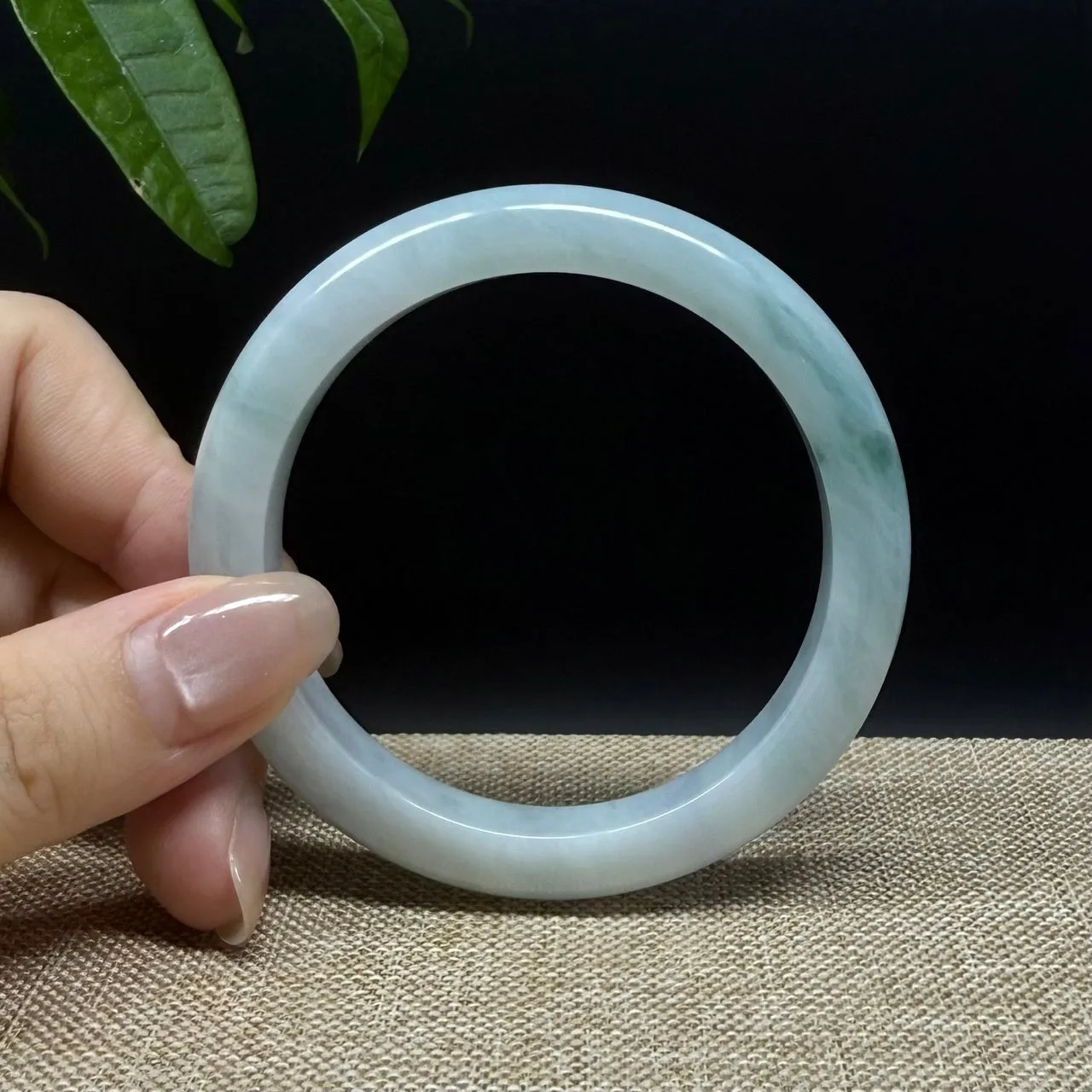 Genuine Burmese Green Jade Jadeite Bangle Bracelet ( 55mm )