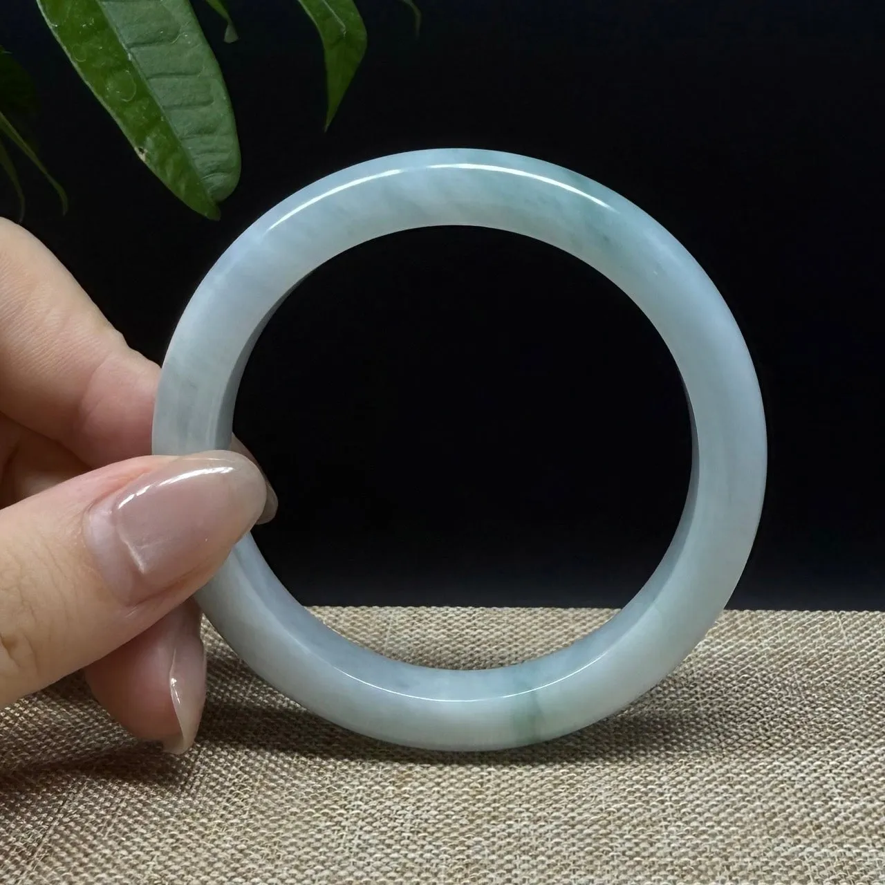 Genuine Burmese Green Jade Jadeite Bangle Bracelet ( 55mm )