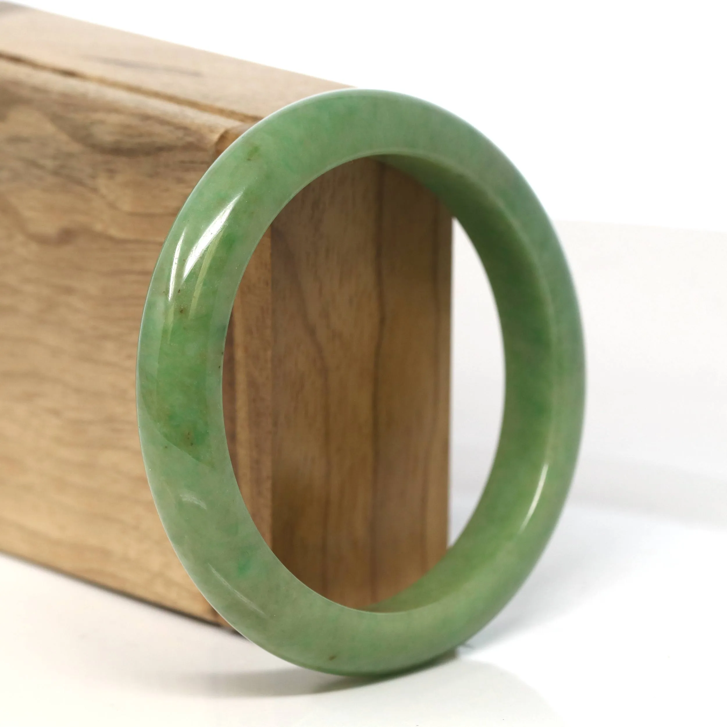 Genuine Burmese Yellow- Green Jadeite Jade Bangle (58 mm) #T476