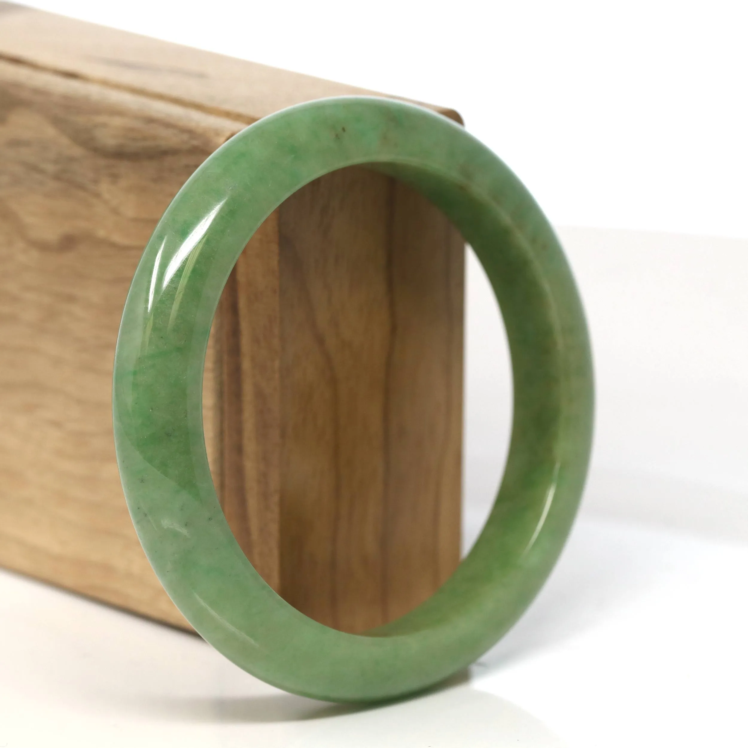 Genuine Burmese Yellow- Green Jadeite Jade Bangle (58 mm) #T476
