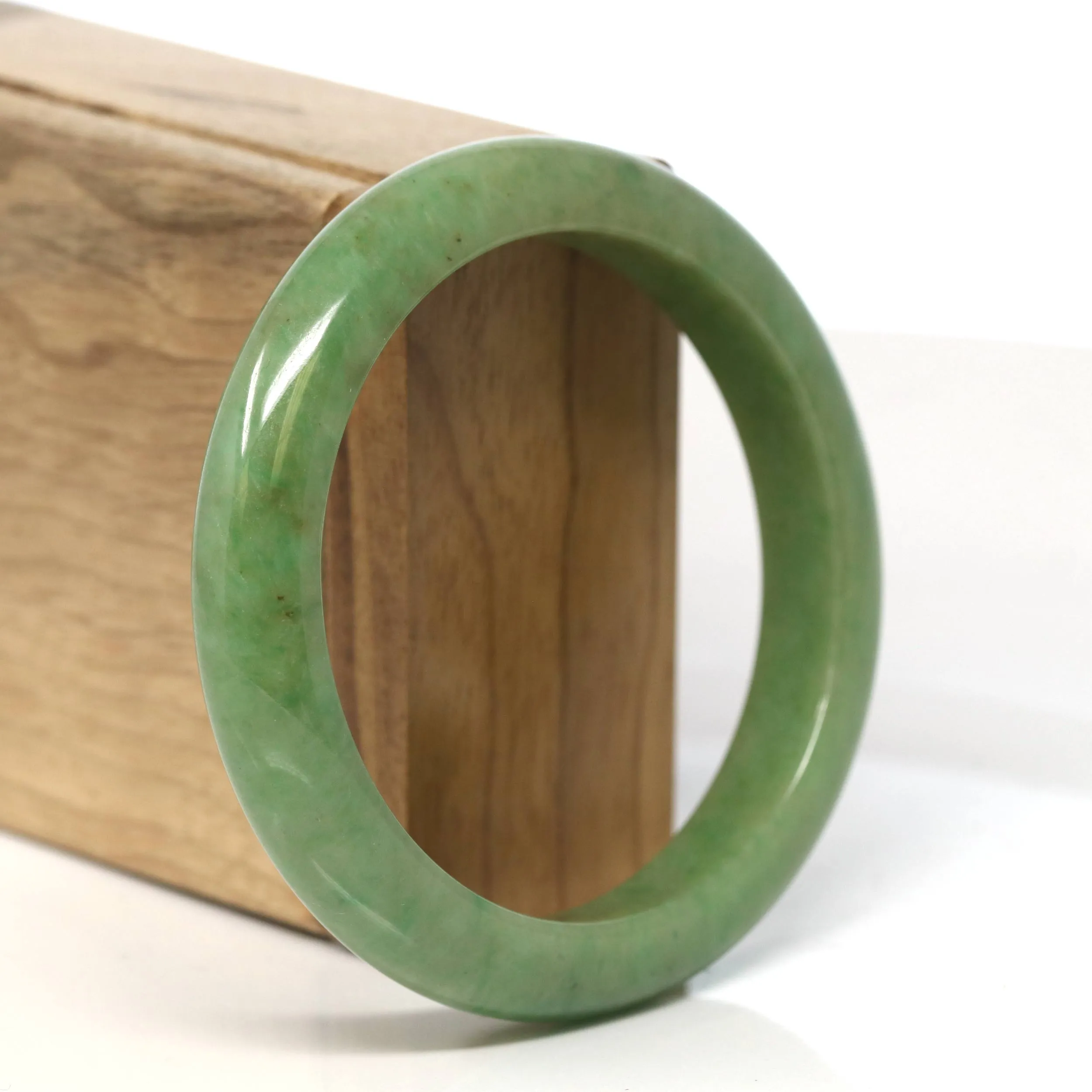 Genuine Burmese Yellow- Green Jadeite Jade Bangle (58 mm) #T476