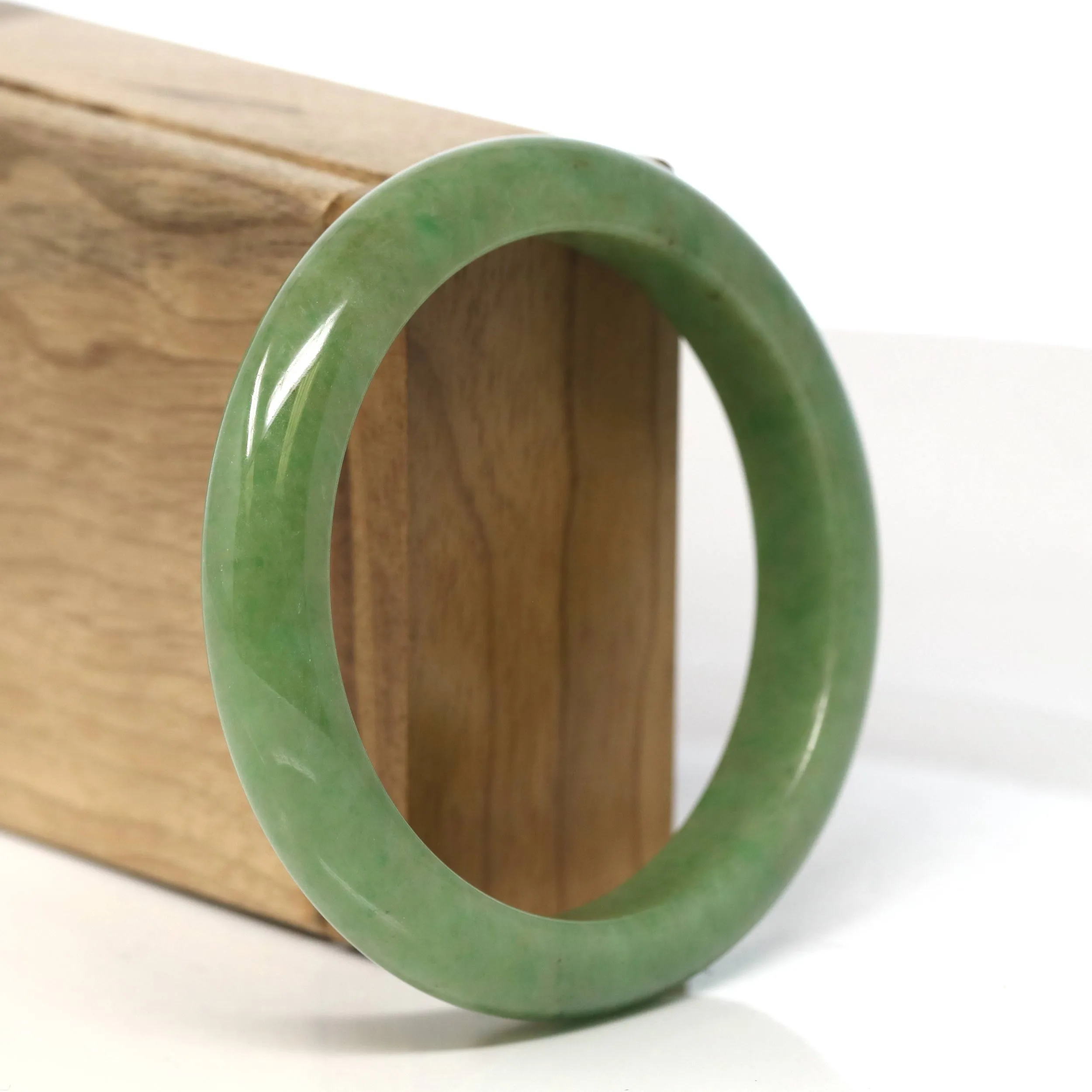 Genuine Burmese Yellow- Green Jadeite Jade Bangle (58 mm) #T476