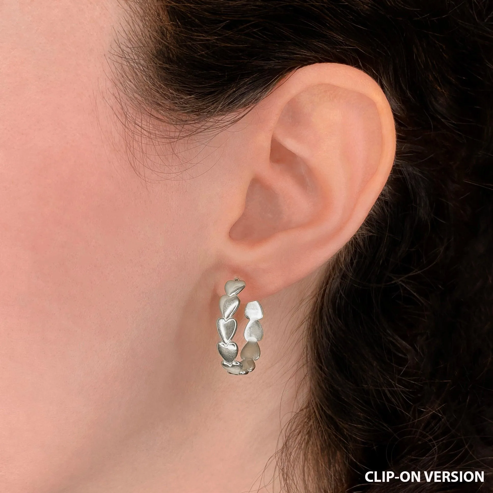 HEART HOOP EARRINGS IN SILVER