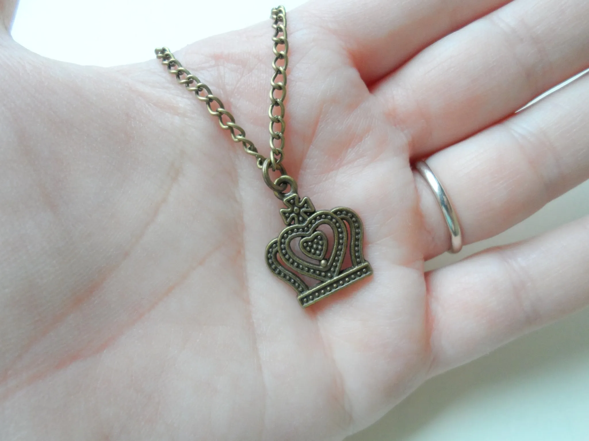King And Queen Crown Necklace & Keychain Set - King And Queen; Couples Keychain Set
