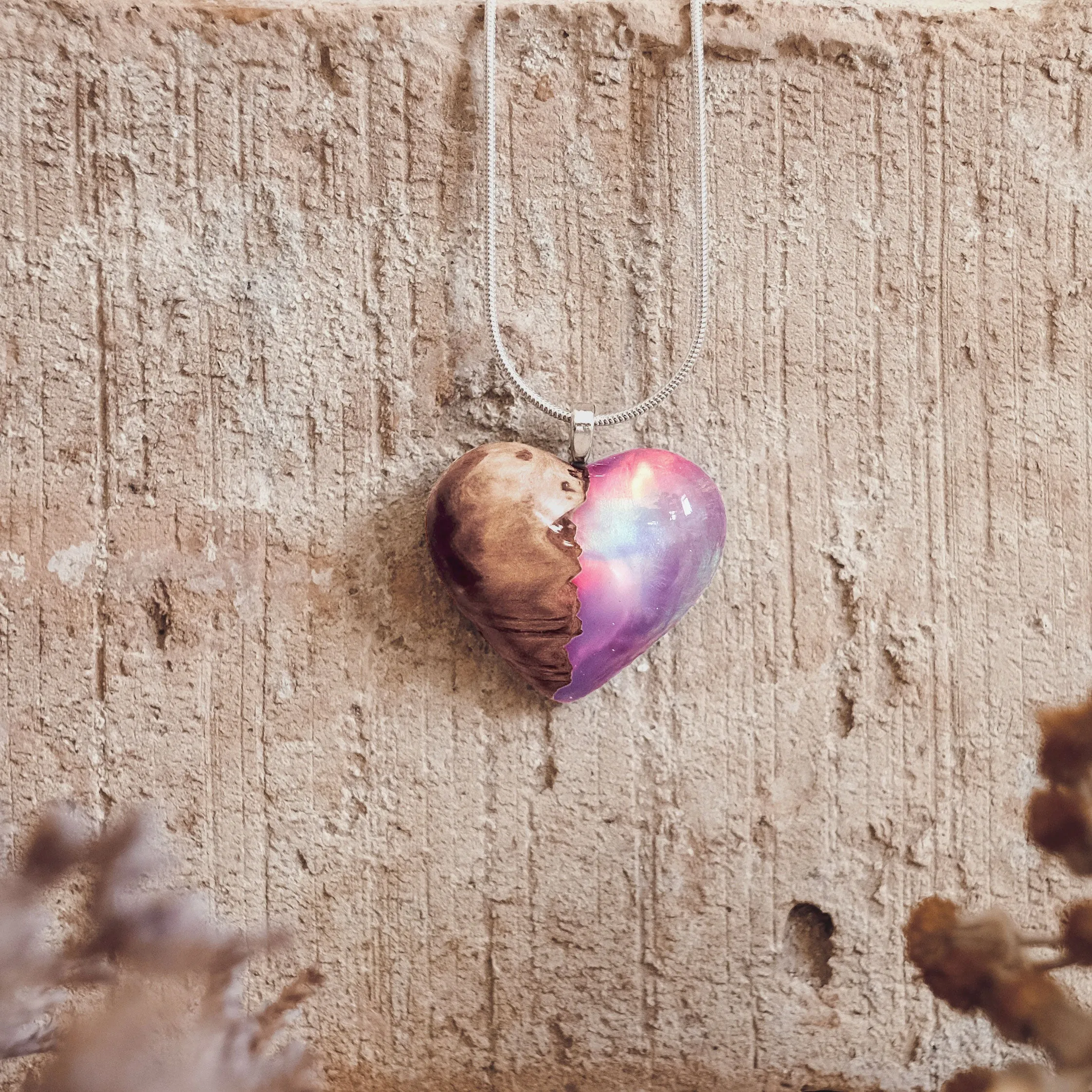 Pink Dream | opal pendant [heart]
