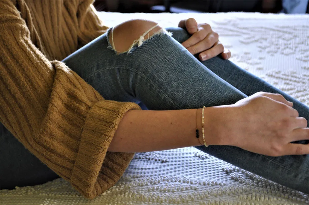 "Bonanza" Sapphire Gemstone Minimalist Bracelet