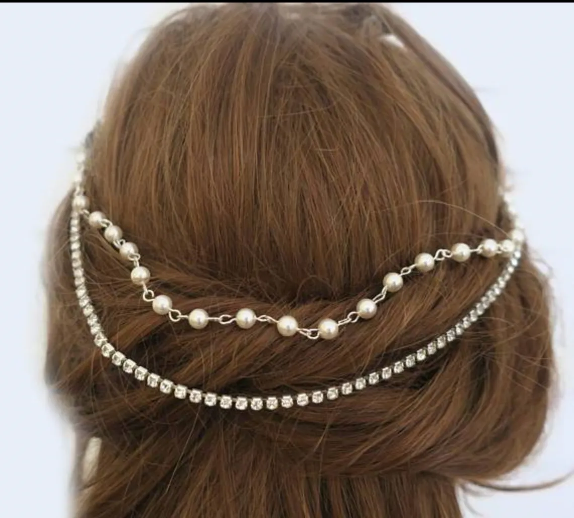 Side Brooch Pearl Necklace Ayli