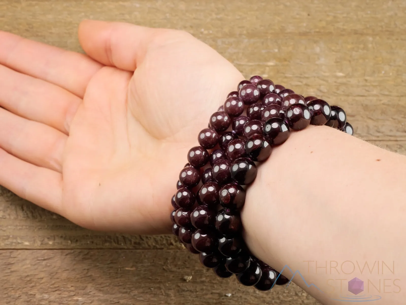 STAR GARNET Crystal Bracelet - Round Beads - Beaded Bracelet, Birthstone Bracelet, Handmade Jewelry, Healing Crystal Bracelet,  E1053