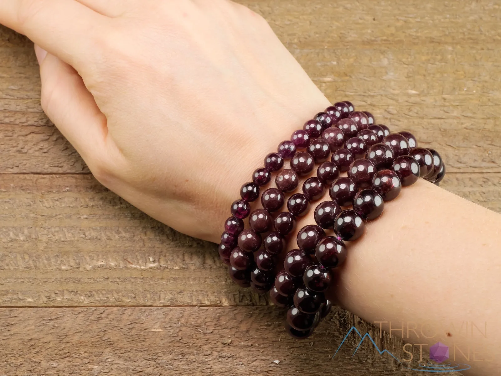 STAR GARNET Crystal Bracelet - Round Beads - Beaded Bracelet, Birthstone Bracelet, Handmade Jewelry, Healing Crystal Bracelet,  E1053