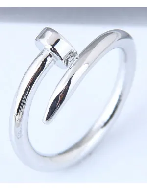 TR18 Silver Bent Nail Toe Ring